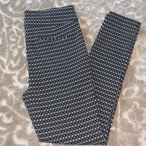 Bar III Dress Pant Legging - Size L - Black/White